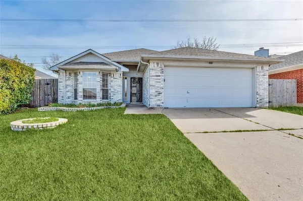 $289,700 | 800 Ponselle Drive, Arlington, TX 76001