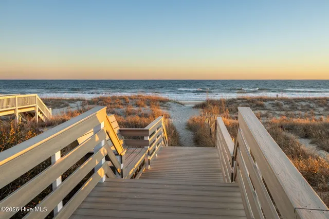 $665,000 | 9806 Clarendon Drive, Emerald Isle, NC 28594