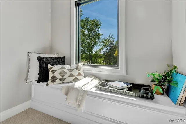 $1,089,900 | 7424 Jewett Holmwood Road, Orchard Park, NY 14127