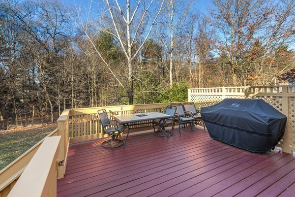 39 Appaloosa Lane Hamilton, MA 01982 - Photo 22 of 28