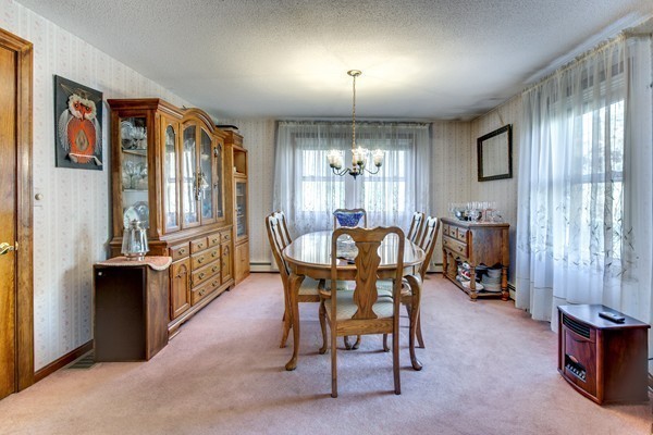 39 Appaloosa Lane Hamilton, MA 01982 - Photo 5 of 28