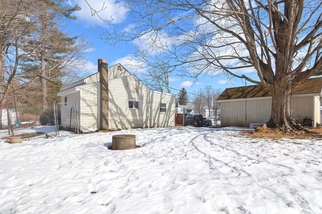 4 Monson Road Wales, MA 01081 - Photo 11 of 40