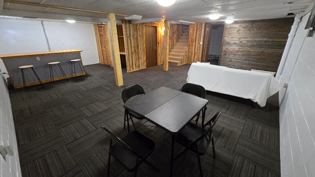 1124 13th Avenue Fulton, IL 61252 - Photo 22 of 27 a living room with furniture