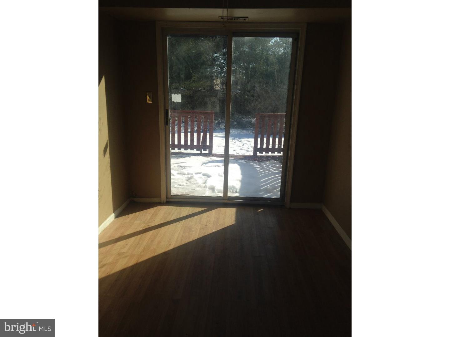 100 Farmhouse Road Sicklerville, NJ 08081 - Photo 5 of 10
