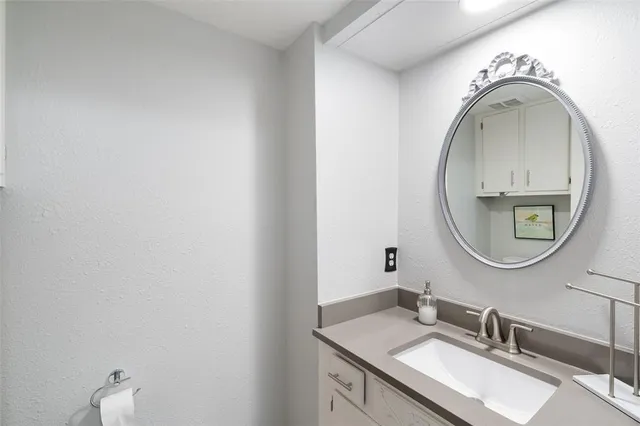 $364,900 | 1626 Choteau Circle, Grapevine, TX 76051