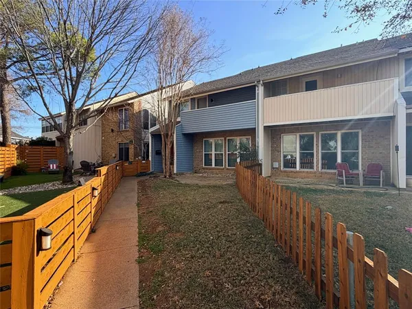 $350,000 | 1626 Choteau Circle, Grapevine, TX 76051
