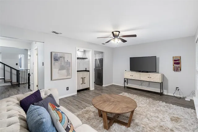 $364,900 | 1626 Choteau Circle, Grapevine, TX 76051