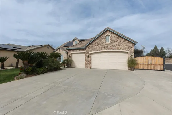 $659,000 | 3357 Buckingham Avenue, Clovis, CA 93619