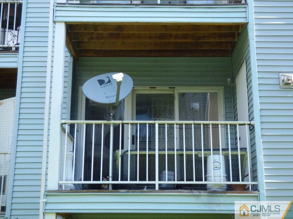 322 Edpas Road New Brunswick, NJ 08901 - Photo 2 of 16 Gallery Image 2