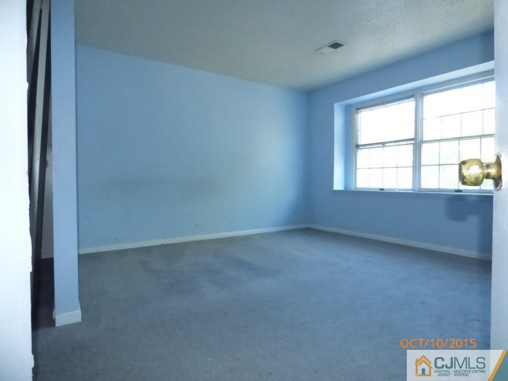 322 Edpas Road New Brunswick, NJ 08901 - Photo 10 of 16 Gallery Image 10