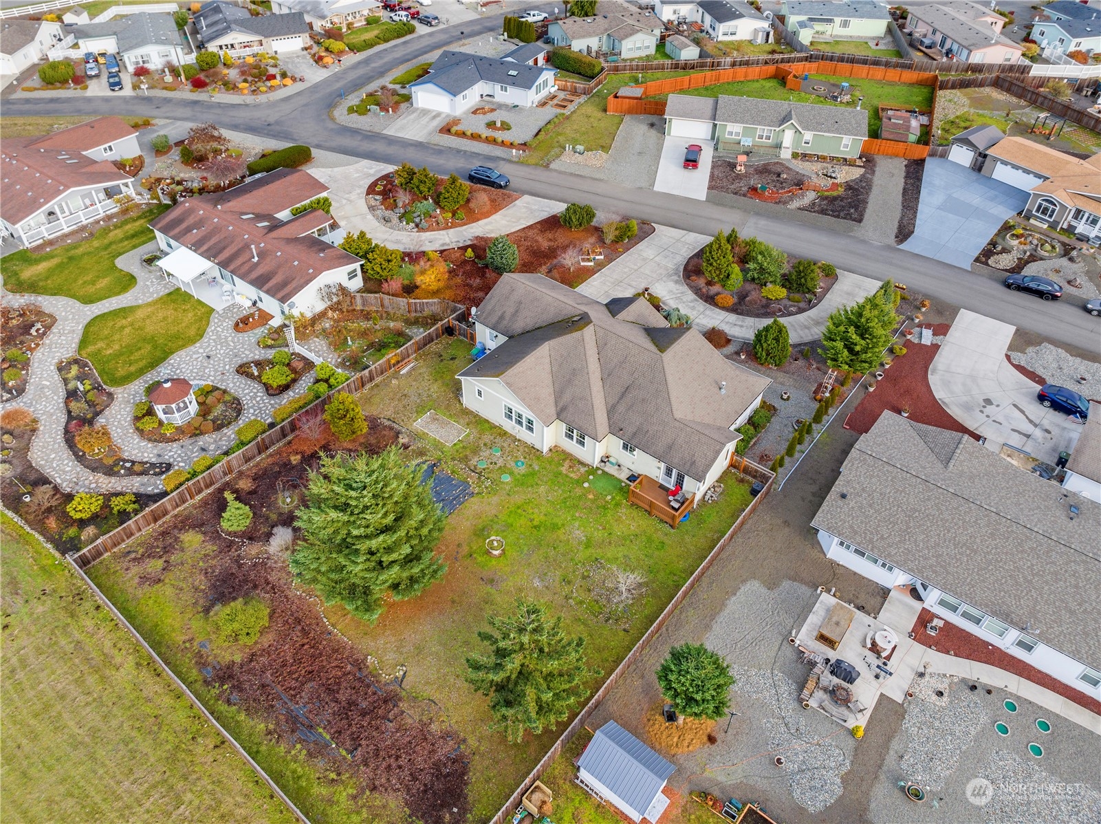 261 Chiesa Place Sequim, WA 98382 - Photo 34 of 39 an aerial view of a city