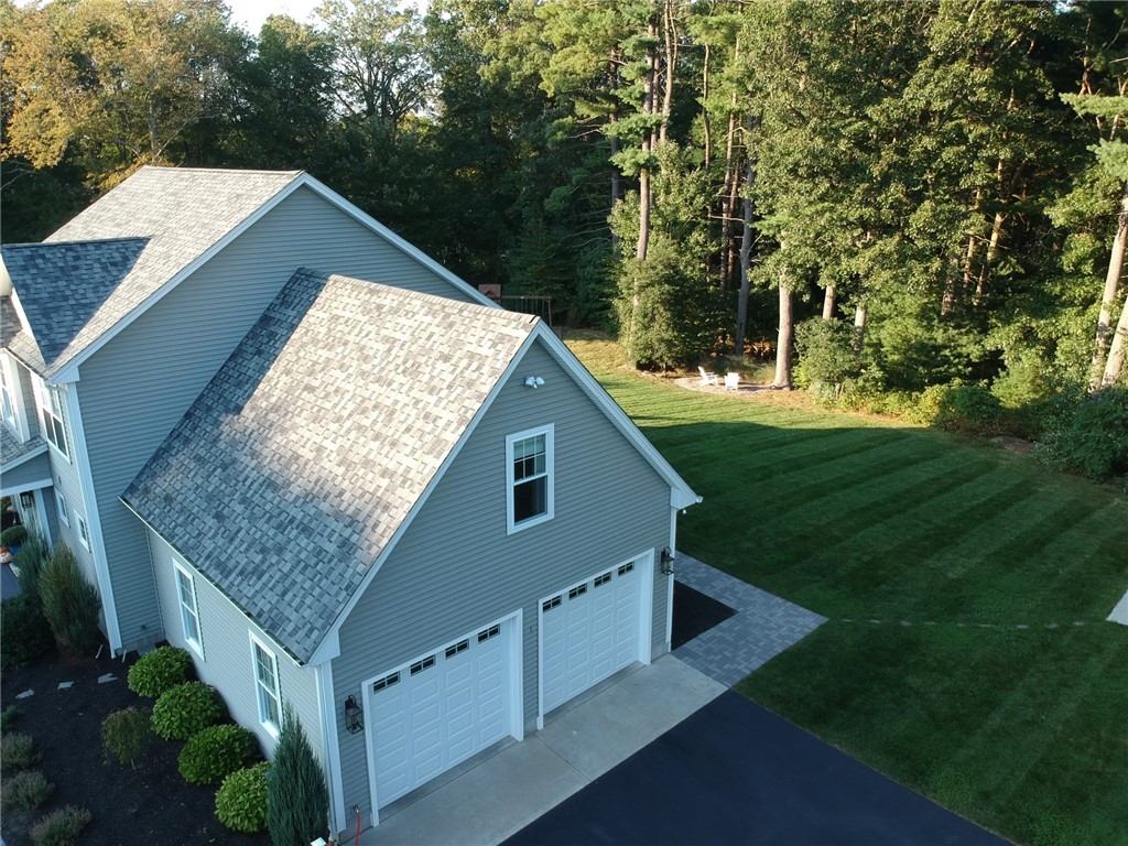 251 Old County Road Smithfield, RI 02917 - Photo 7 of 40