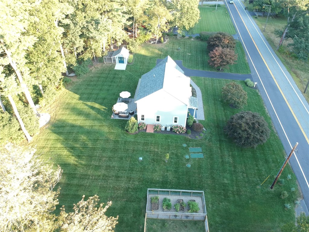 251 Old County Road Smithfield, RI 02917 - Photo 8 of 40