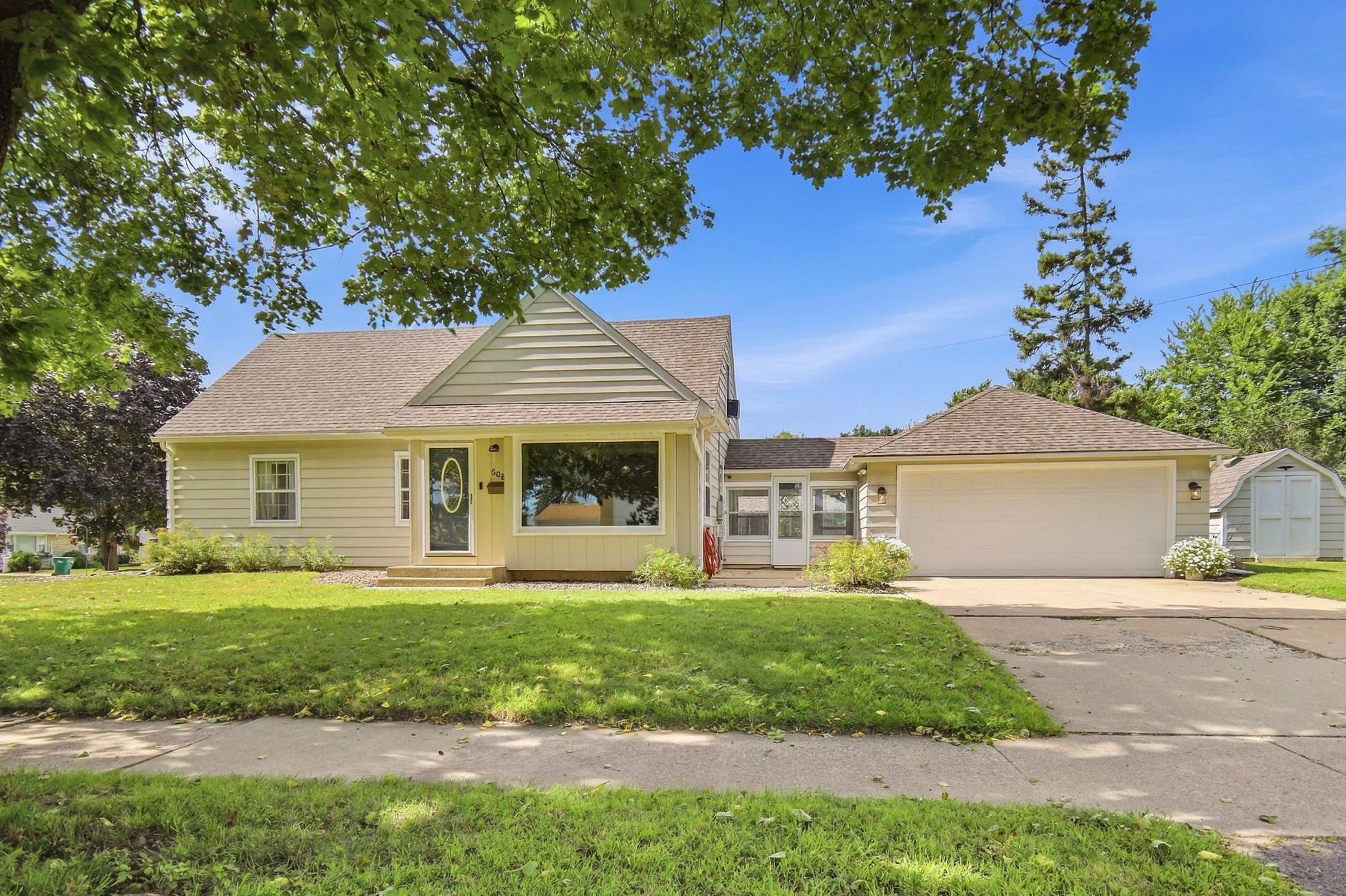 506 17th Street Southwest Austin, MN 55912 - Photo 1 of 46 Gallery Image 1