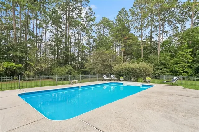 $549,000 | 405 Independence Drive, Mandeville, LA 70471