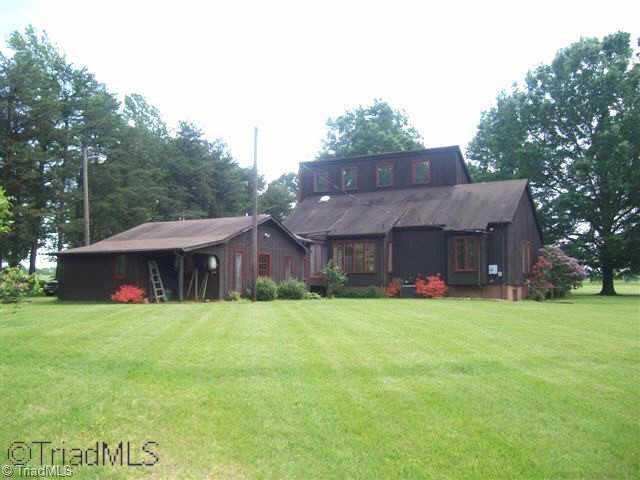 9740 Highway 158 Ruffin Nc 27326 Ruffin, NC 27326 - Photo 8 of 9 Other. Back View