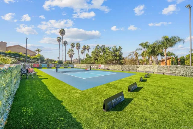 $1,398,000 | 1569 VĆa Monserate, Fallbrook, CA 92028