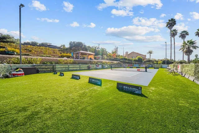 $1,398,000 | 1569 VĆa Monserate, Fallbrook, CA 92028