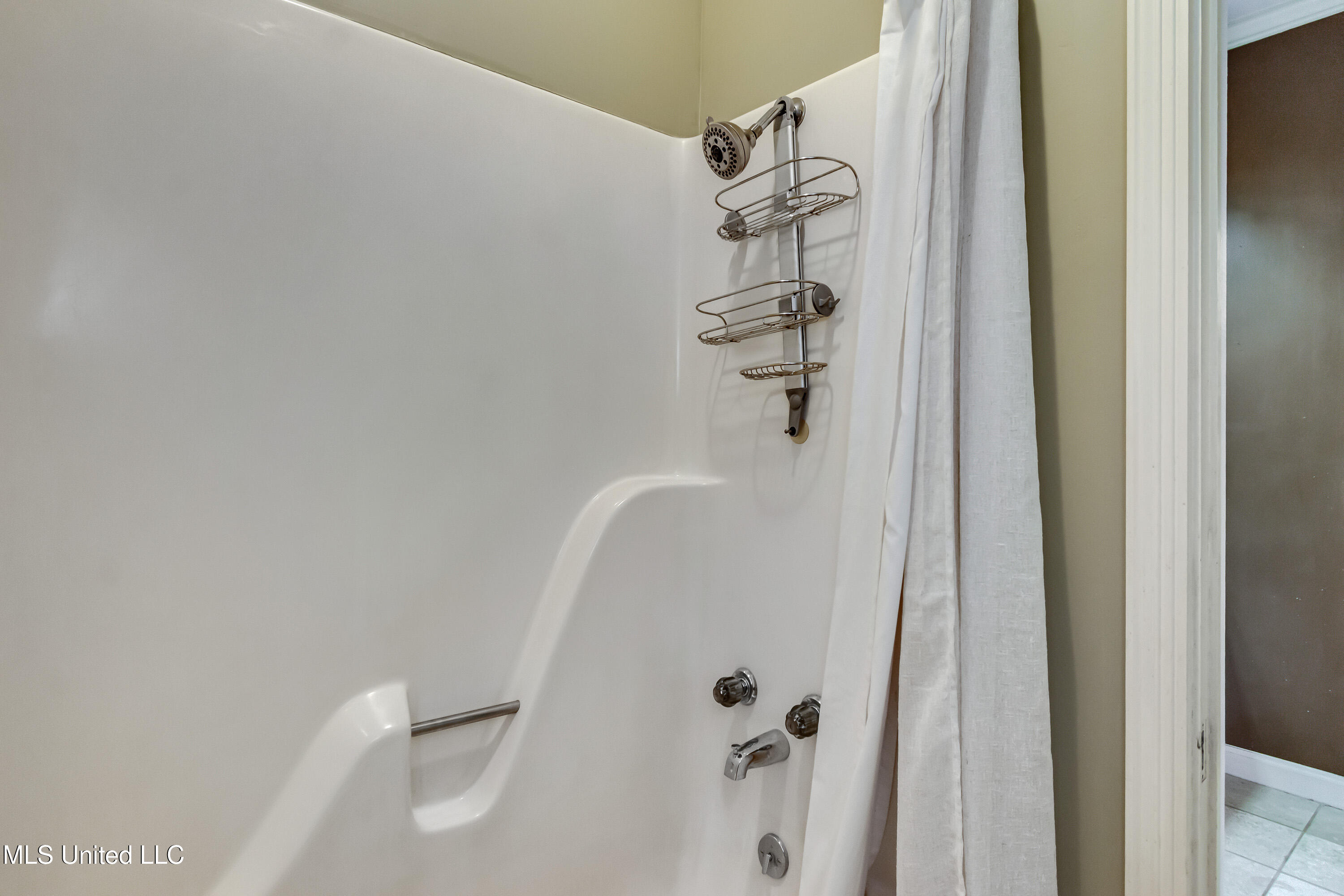 211 West Maud Avenue Mendenhall, MS 39114 - Photo 48 of 76 211 W Maude St-60