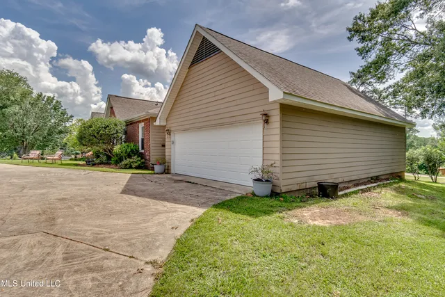 $248,000 | 211 West Maud Avenue, Mendenhall, MS 39114