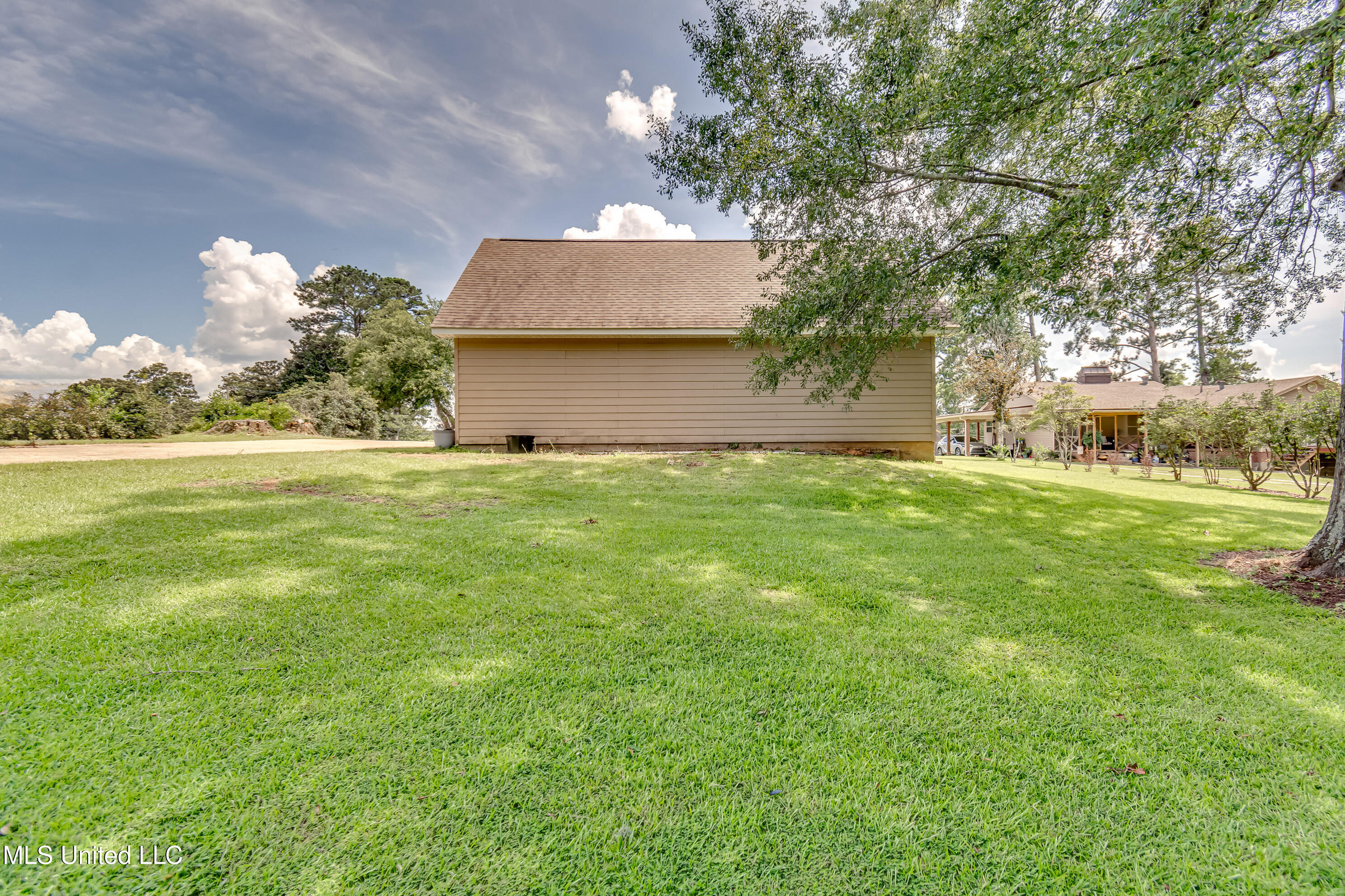 211 West Maud Avenue Mendenhall, MS 39114 - Photo 61 of 76 211 W Maude St-73