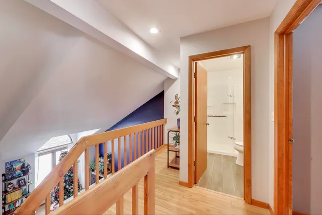 $240,000 | 174 Dunbar Lane, East Dundee, IL 60118