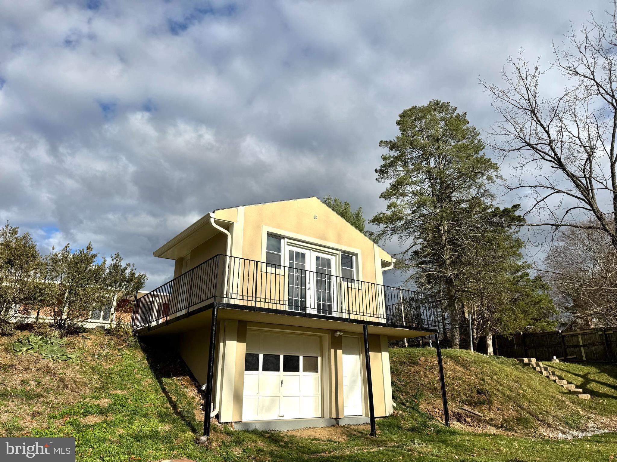161 Pleasant Valley Road Titusville, NJ 08560 - Photo 28 of 63 Pool House