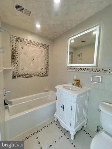 $1,150,000 | 161 Pleasant Valley Road, Titusville, NJ 08560