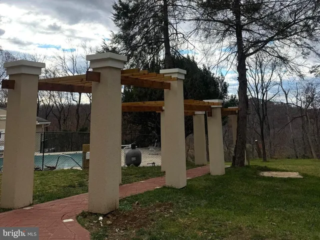 $1,150,000 | 161 Pleasant Valley Road, Titusville, NJ 08560