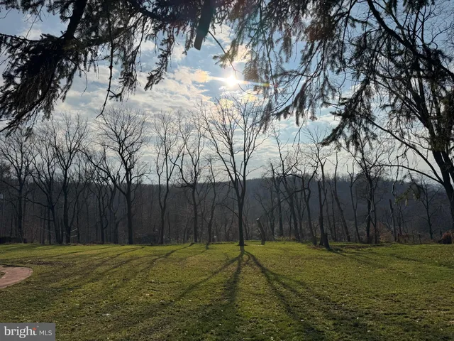 $1,150,000 | 161 Pleasant Valley Road, Titusville, NJ 08560