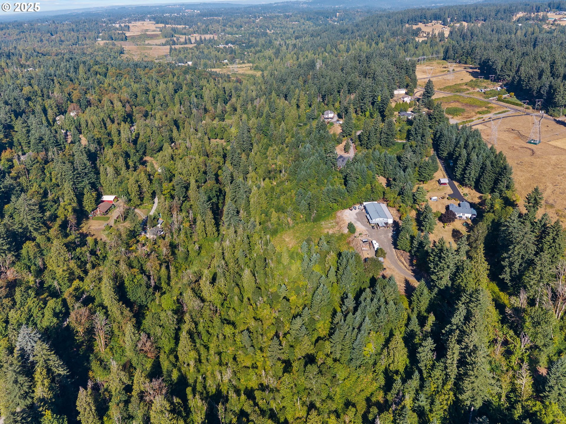 17280 South North End Road Oregon City, OR 97045 - Photo 13 of 14 a view of a city