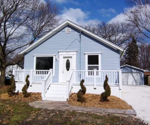 323 East Locust Street Batavia, IL 60510 - Photo 1 of 1