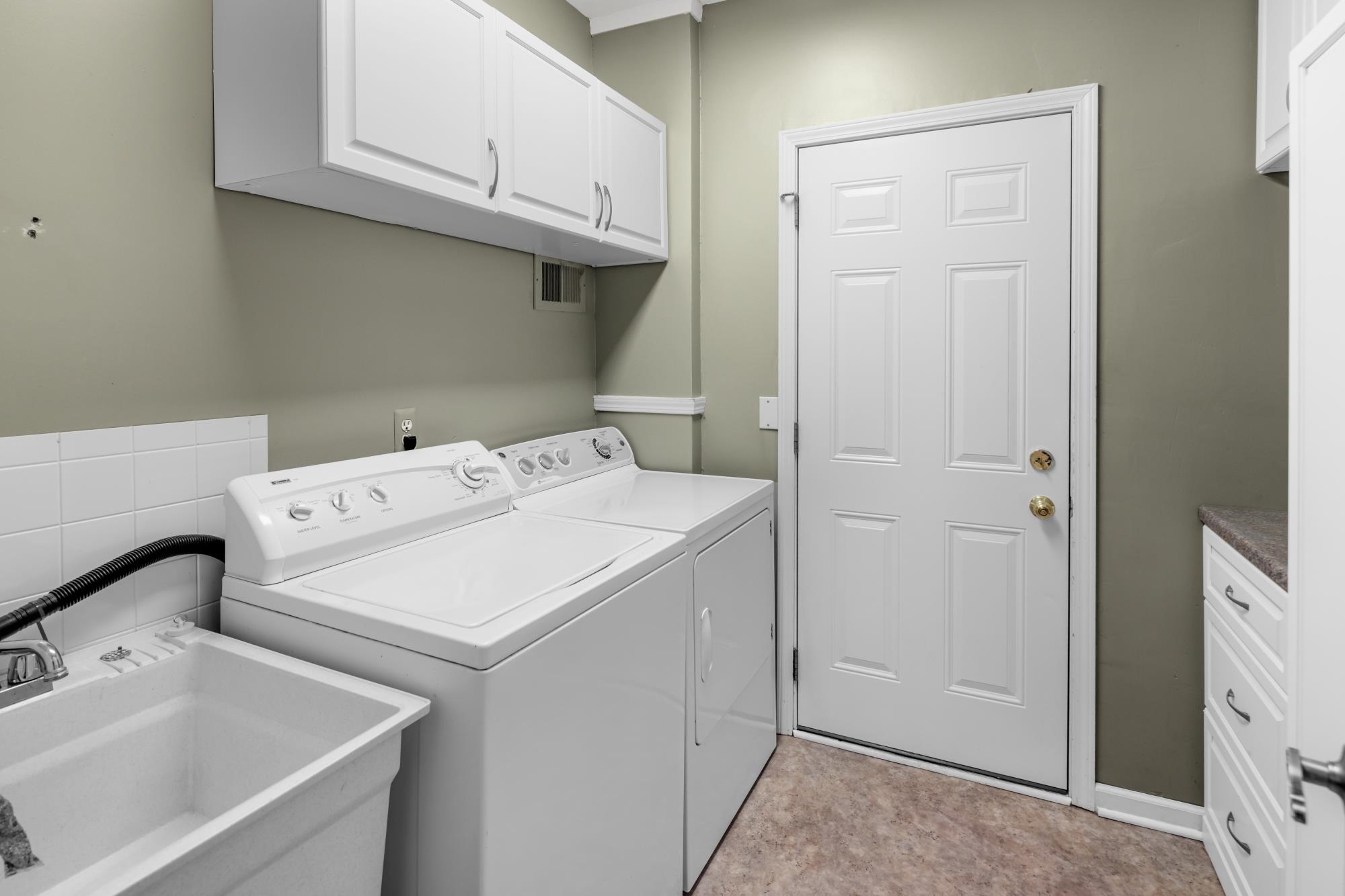 769 Snowmass Drive Rochester Hills, MI 48309 - Photo 16 of 41