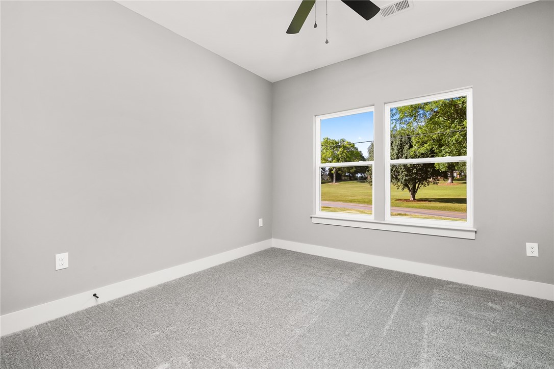 1014 Cox Road Anderson, SC 29621 - Photo 18 of 28 Gallery Image 18