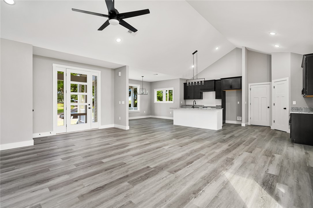 1014 Cox Road Anderson, SC 29621 - Photo 4 of 28 Gallery Image 4