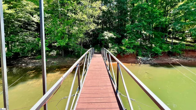 $334,900 | 3 Lost Forest Drive, Westminster, SC 29693