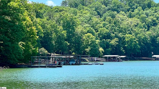 $334,900 | 3 Lost Forest Drive, Westminster, SC 29693