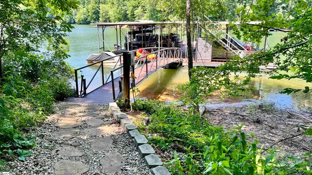 $334,900 | 3 Lost Forest Drive, Westminster, SC 29693