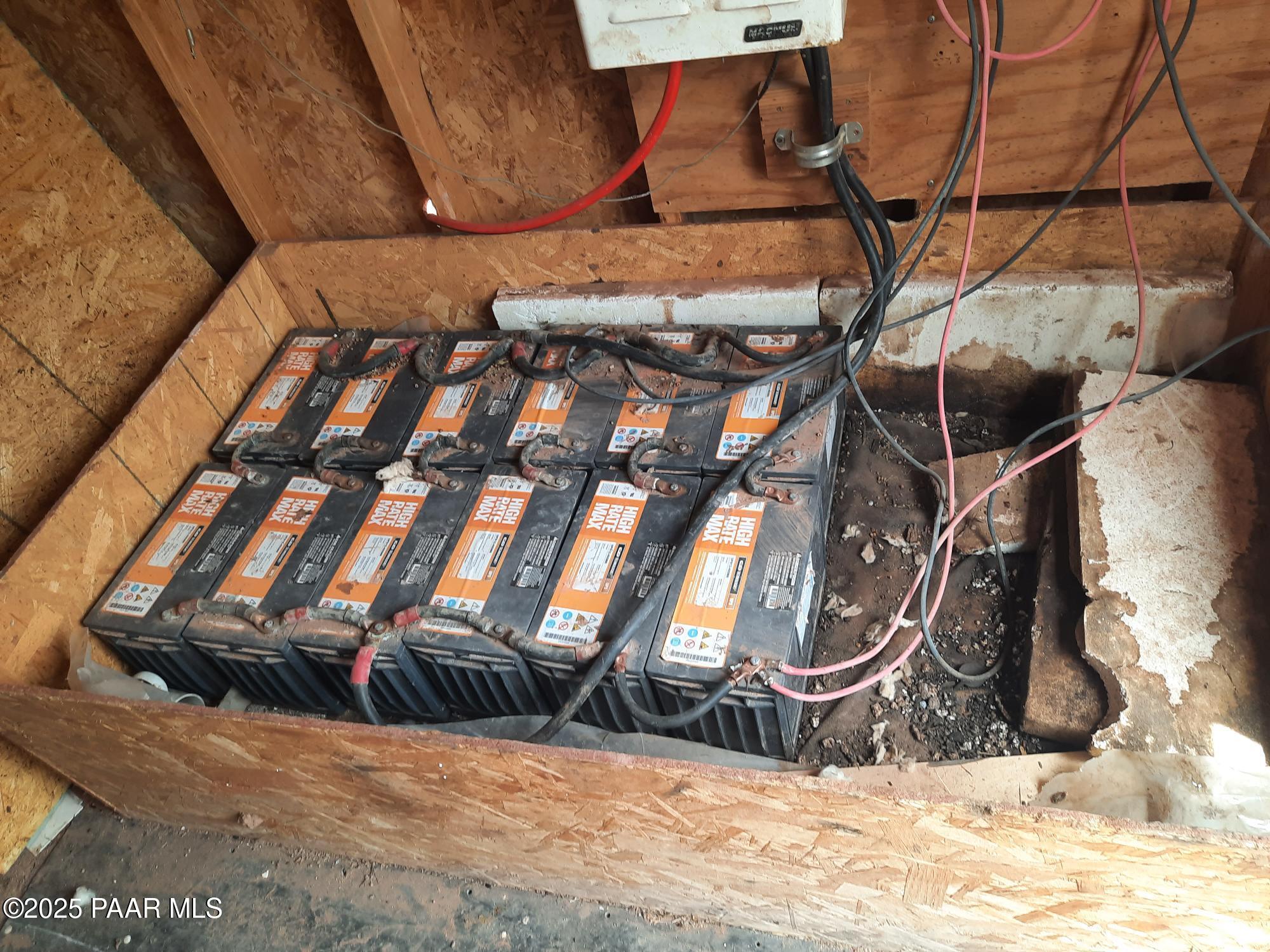 61333 Rough Rock Road Seligman, AZ 86337 - Photo 19 of 34 20250529_113044