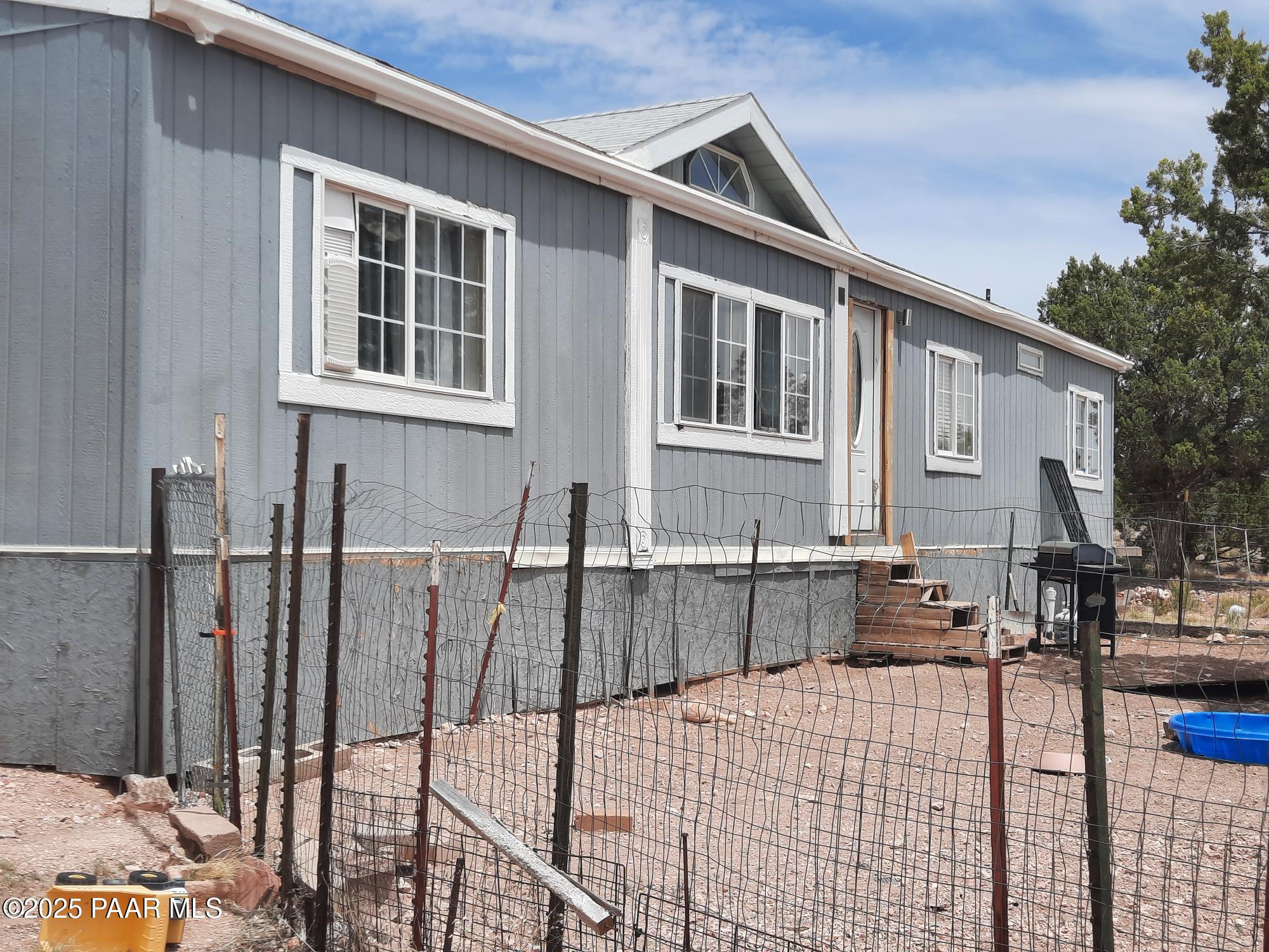 61333 Rough Rock Road Seligman, AZ 86337 - Photo 2 of 34 cover