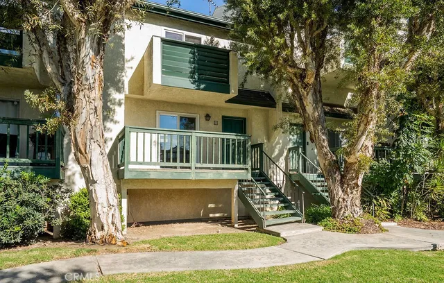 $699,000 | 426 West First Street, Tustin, CA 92780