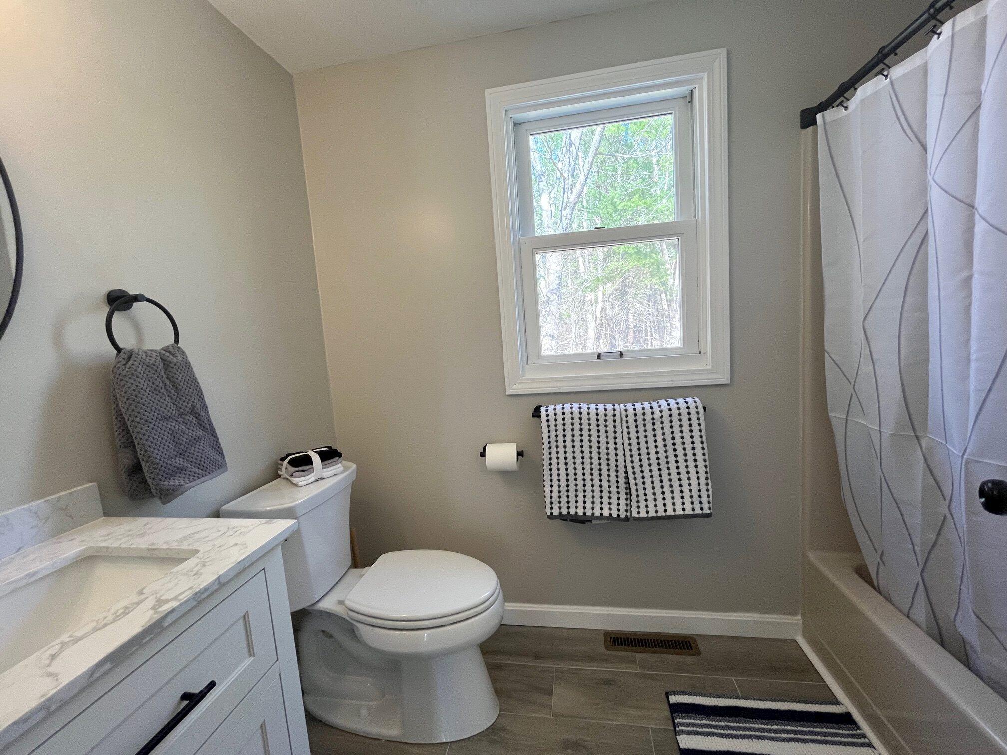 78 Norton Road, Unit 7 Kittery, ME 03904 - Photo 18 of 28 full bath