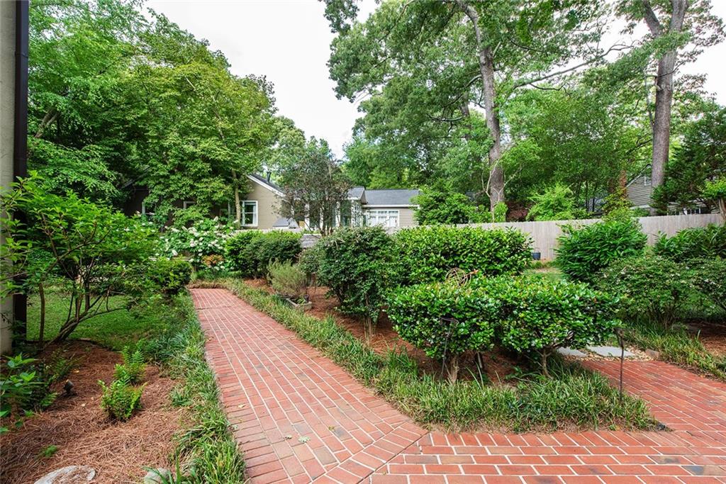573 Collier Road Northwest Atlanta, GA 30318 - Photo 53 of 58