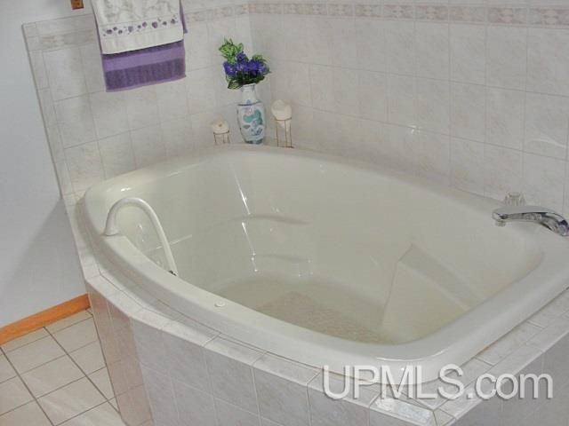 W6973 River's Bend Lane Porterfield, WI 54159 - Photo 14 of 32 Gallery Image 14