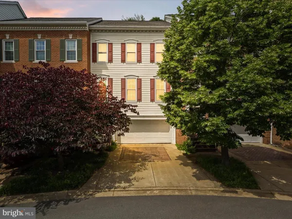 $5,500 | 130 Rolling Trace, Falls Church, VA 22046