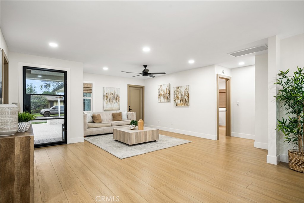 3660 Pioneer Boulevard Long Beach, CA 90808 - Photo 13 of 50