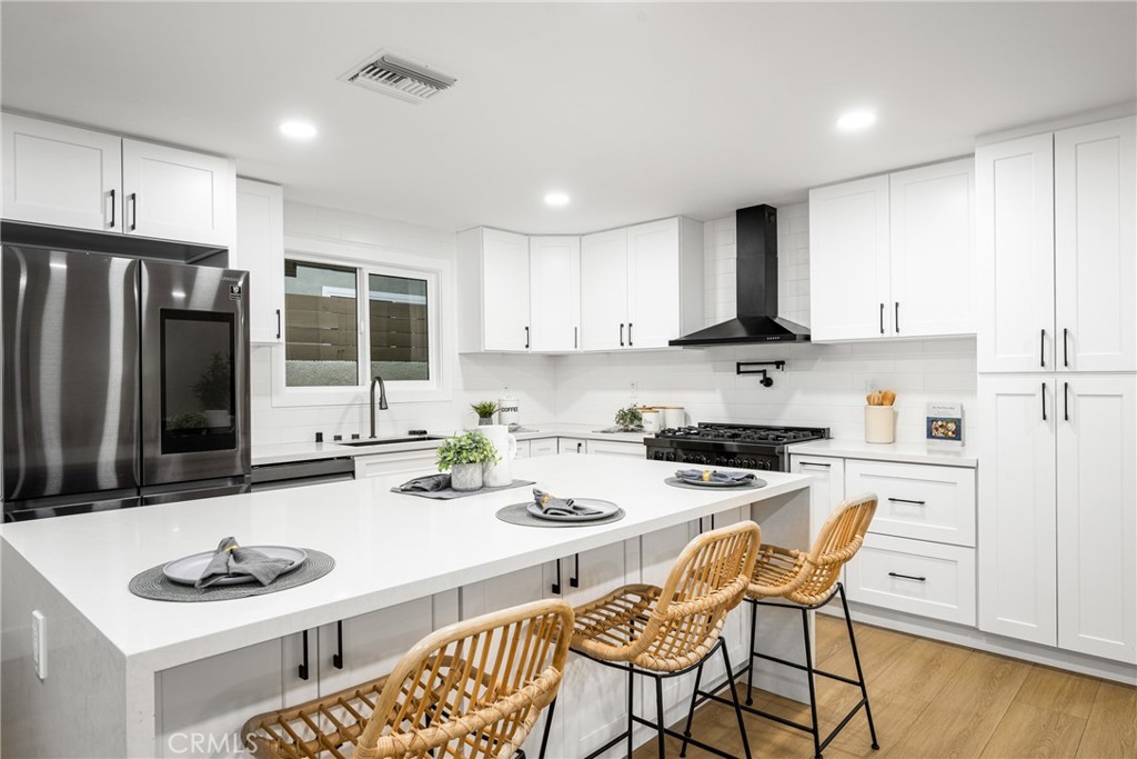 3660 Pioneer Boulevard Long Beach, CA 90808 - Photo 17 of 50