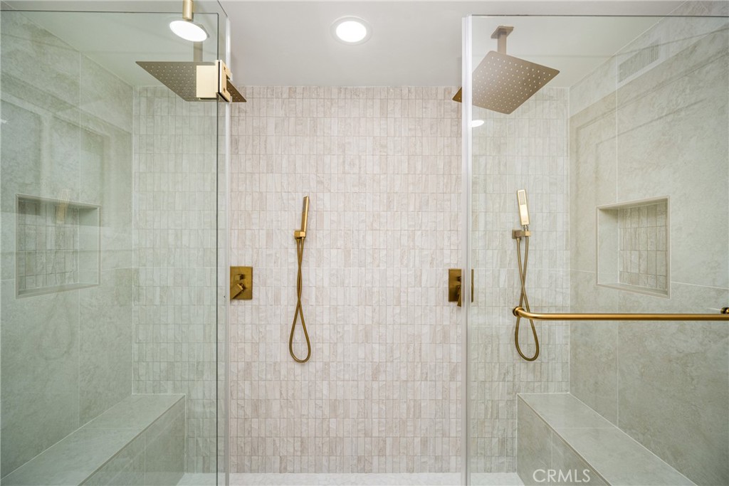 3660 Pioneer Boulevard Long Beach, CA 90808 - Photo 45 of 50 a bathroom with a shower