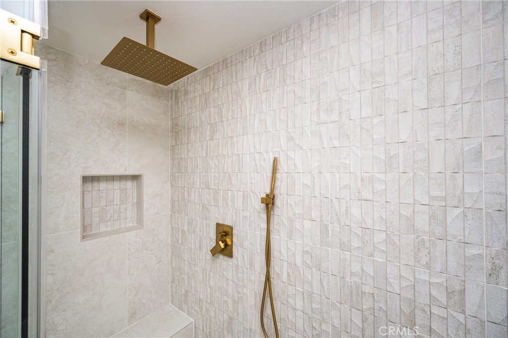 3660 Pioneer Boulevard Long Beach, CA 90808 - Photo 46 of 50