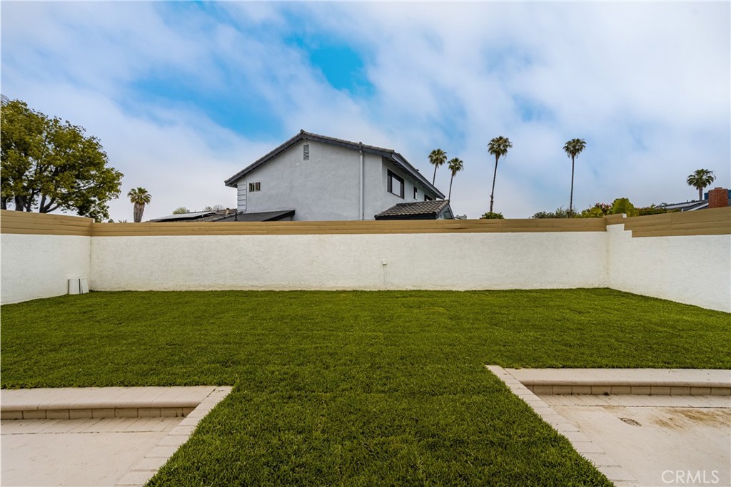 3660 Pioneer Boulevard Long Beach, CA 90808 - Photo 48 of 50